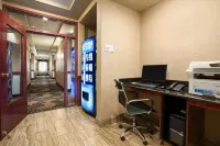 Ramada by Wyndham Edson Hotels in Edson