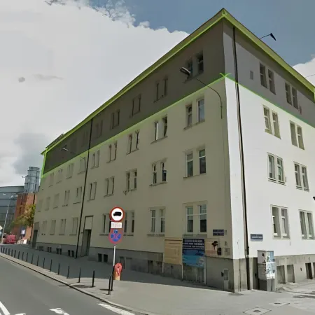 Hotel Traffic Poznań Stare Miasto Отели рядом с достопримечательностью «Polish Theatre»