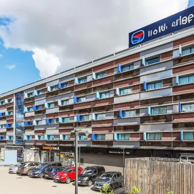 Travelodge Cambridge Central Hotel Отели рядом с достопримечательностью «Железнодорожный вокзал Кембриджа»