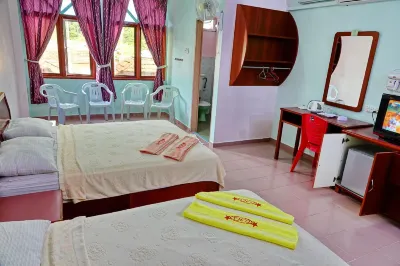 The Room Concept Homestay Hotels in Gunung Raya