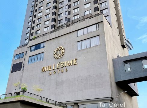 T 호텔 주변 맛집