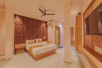 Hotel Beverly Palace Kozhikode - Hotel and Restaurant - 2-Star