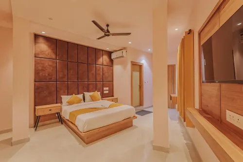 Hotel Beverly Palace Kozhikode - Hotel and Restaurant