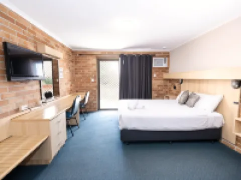 Windsor Riverview Inn ウィンザーのホテル