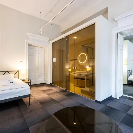 Home Aparthotel Отели рядом с достопримечательностью «Базилика Святой Троицы»
