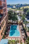 Marriott Savannah Riverfront - Swimmingpools