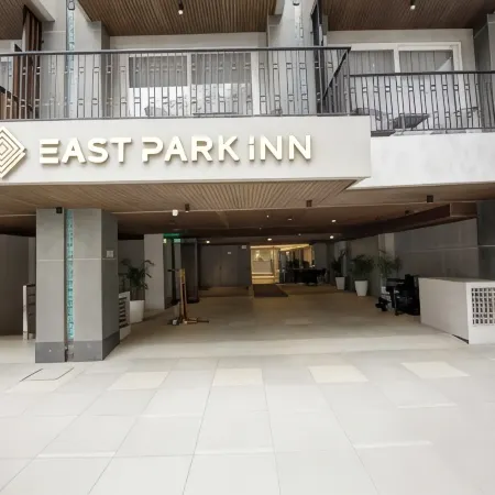 East Park Inn Отели рядом с достопримечательностью «Дели - центр города»