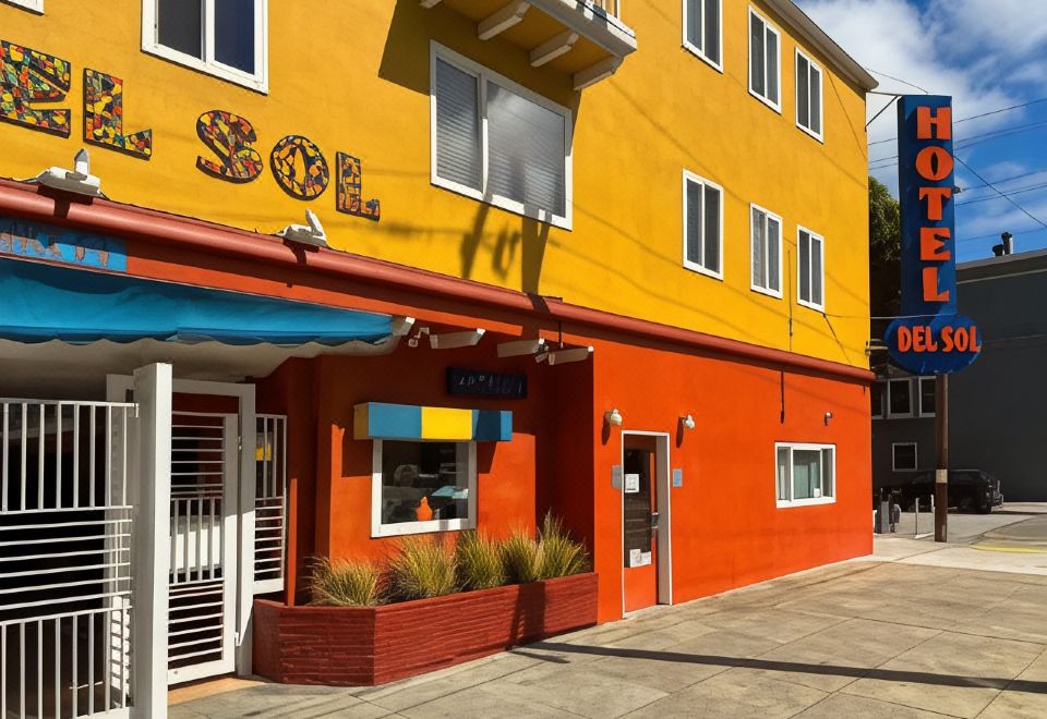 호텔 델 솔