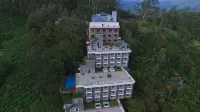 Chandys Windy Woods Munnar