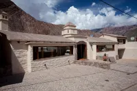 Hotel Marqués de Tojo Отели в г. 