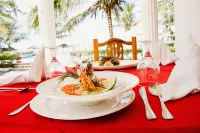 Sunny Palms Beach Bungalows - breakfast
