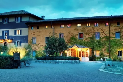 알베르고 로스텔레리 - 빌라 스파리나 리조트