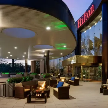 DoubleTree by Hilton Washington Dulles Airport