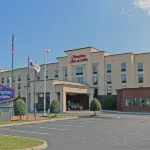 Hampton Inn & Suites Norfolk-Airport
