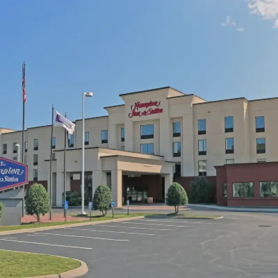 Hampton Inn & Suites Norfolk-Airport