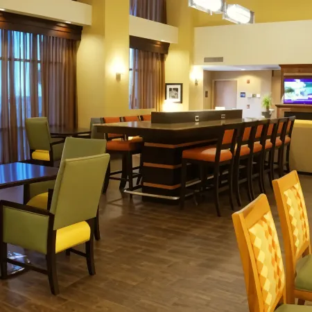 Hampton Inn & Suites Kingman