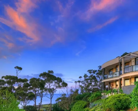 Sheer Pleasure Accommodation Hotels in Smithton