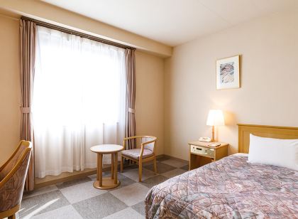 福野タウンホテル ア・ミュー