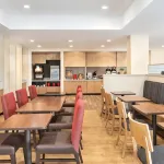 TownePlace Suites Milwaukee Grafton Отели в г. Сидарберг