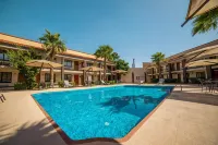 Hotel Colonial Ciudad Juarez - مسبح