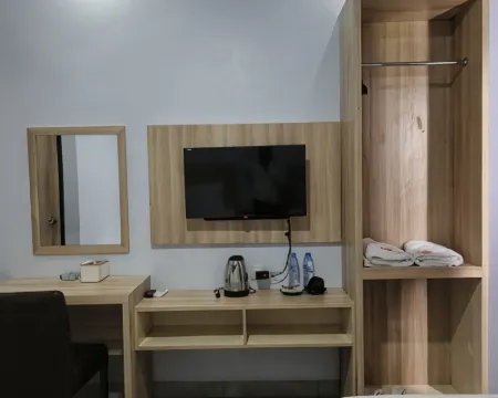 Hotel Millenium Hotels in Kendari