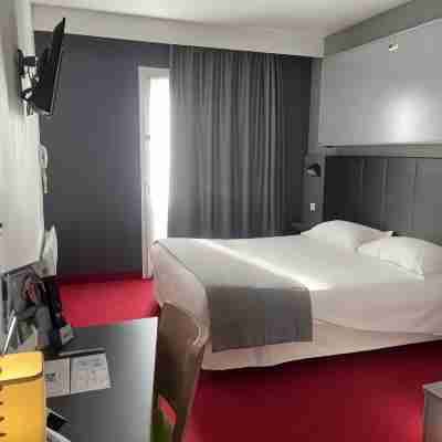 Brit Hotel Marvejols Rooms