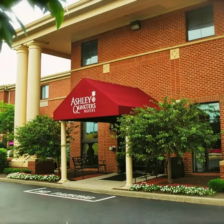 Ashley Quarters Hotel Airport-Cincinnati