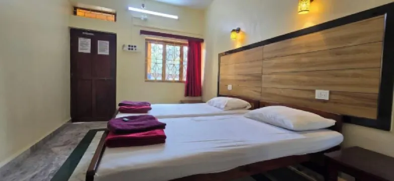 Casa Roiz Guest House