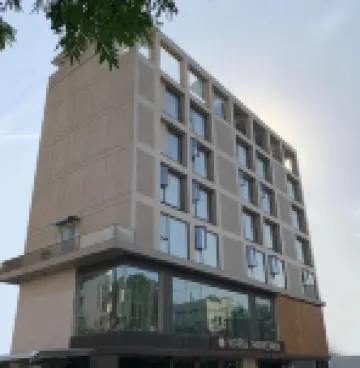 Hotel Grand Nidhivan
