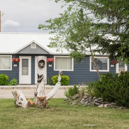 Sacajawea Inn