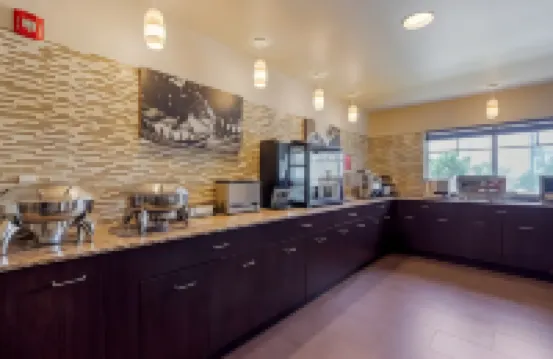 邁阿密機場北貝斯特韋斯特優質套房酒店