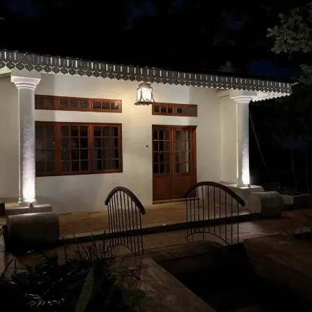 Serendib Suites and Conference Center