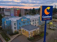 Comfort Suites Springfield-Eugene Hotels in Springfield