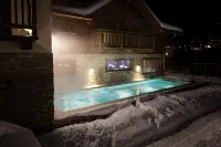 Mont Chalet Nevada - Hotel & Spa - Pools