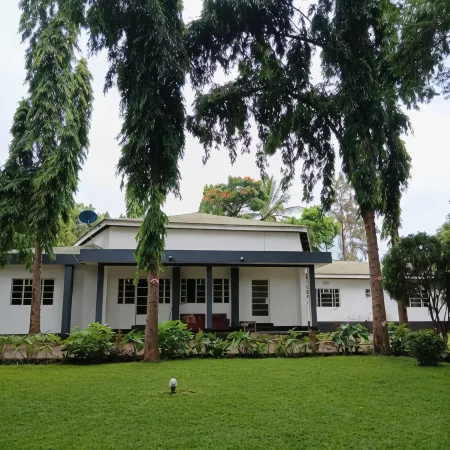 Kitolie Home and Lodge