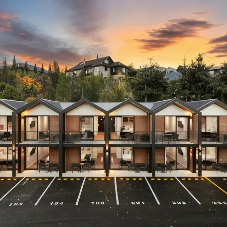 Archway Motels & Chalets