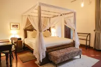 Colonial Residence Kandy Villa