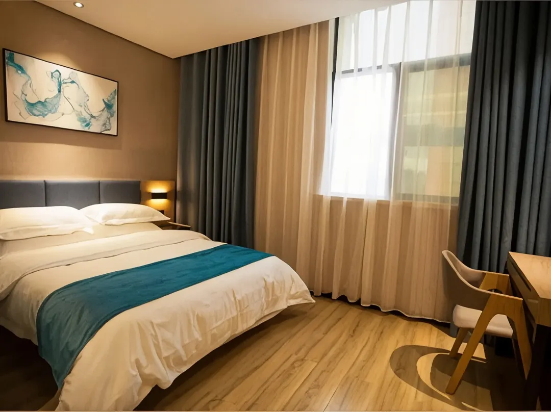 Set Chain Hotel - Huanggang