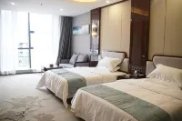 Moshang Yaju Hotel (Yiliang People's Square Branch) - موقف سيارات