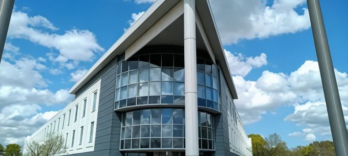 Holiday Inn London Luton North by IHG Các khách sạn ở Luton