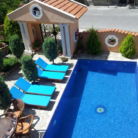 Dalyan Palace