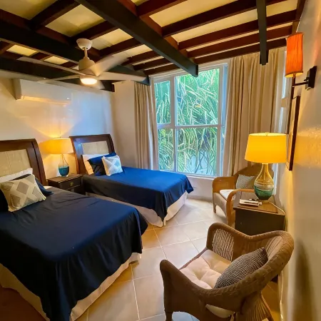 LAS TERRAZASWonderful 6-bedroom villa with gorgeous pool in tropical Vieques