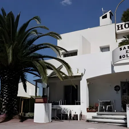Hotel Sable Et Soleil - Port, Plage et Jacuzzi Privé