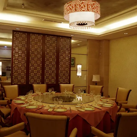 Dagu Glacier Hotel