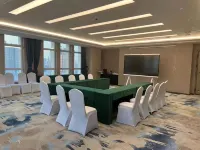 Thank Inn Premium (Baita Park Scenic Area | Gesar King City Scenic Area)