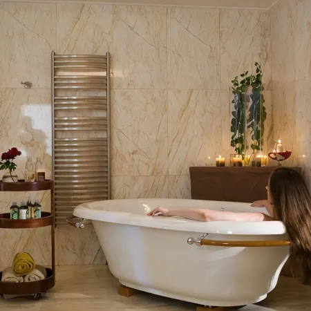 Aloni Hotel & Suites