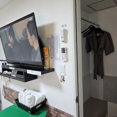 Ekonomy Hotel Incheon Отели рядом с достопримечательностью «Тематический парк Aiins World»
