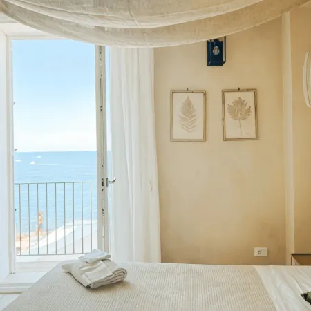 Palazzo Russo Suite & Apartments