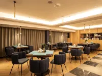 Longkou LanOuShangPin Hotel (Bosshang Shopping Plaza) Hotels in Longkou