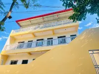 Basic Room in Lipa City Near SM and THE OUTLETS Hotéis em Lipa